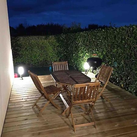 Maisonnette Avec Terrasse Argences المظهر الخارجي الصورة